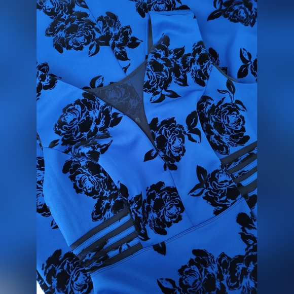 Blue with Black floral sleeveless formal dress, Enfocus, sz 12 - Picture 10 of 10